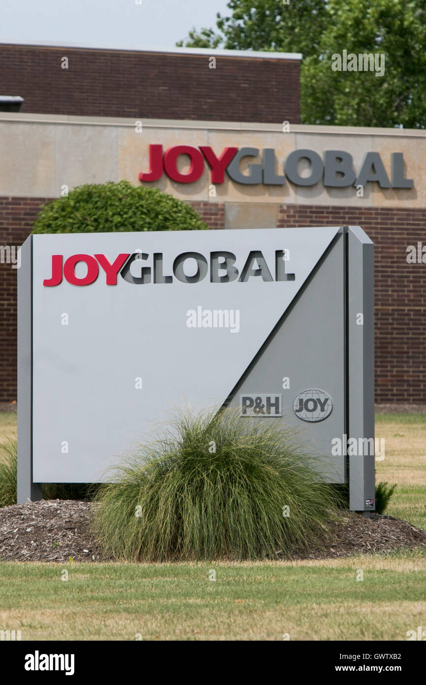 Ein Logo Zeichen außerhalb einer Einrichtung Joy Global, Inc., in Cleveland, Ohio am 21. Juli 2016. Stockfoto