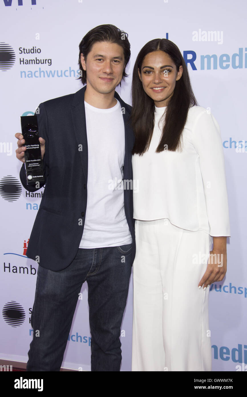 Prominenten Besuch Studio Hamburg Talents Award 2016 am Thalia Theater mit: Daniel Ruebesam, Nilam Farooq wo: Hamburg, Deutschland bei: 2. Juni 2016 Stockfoto