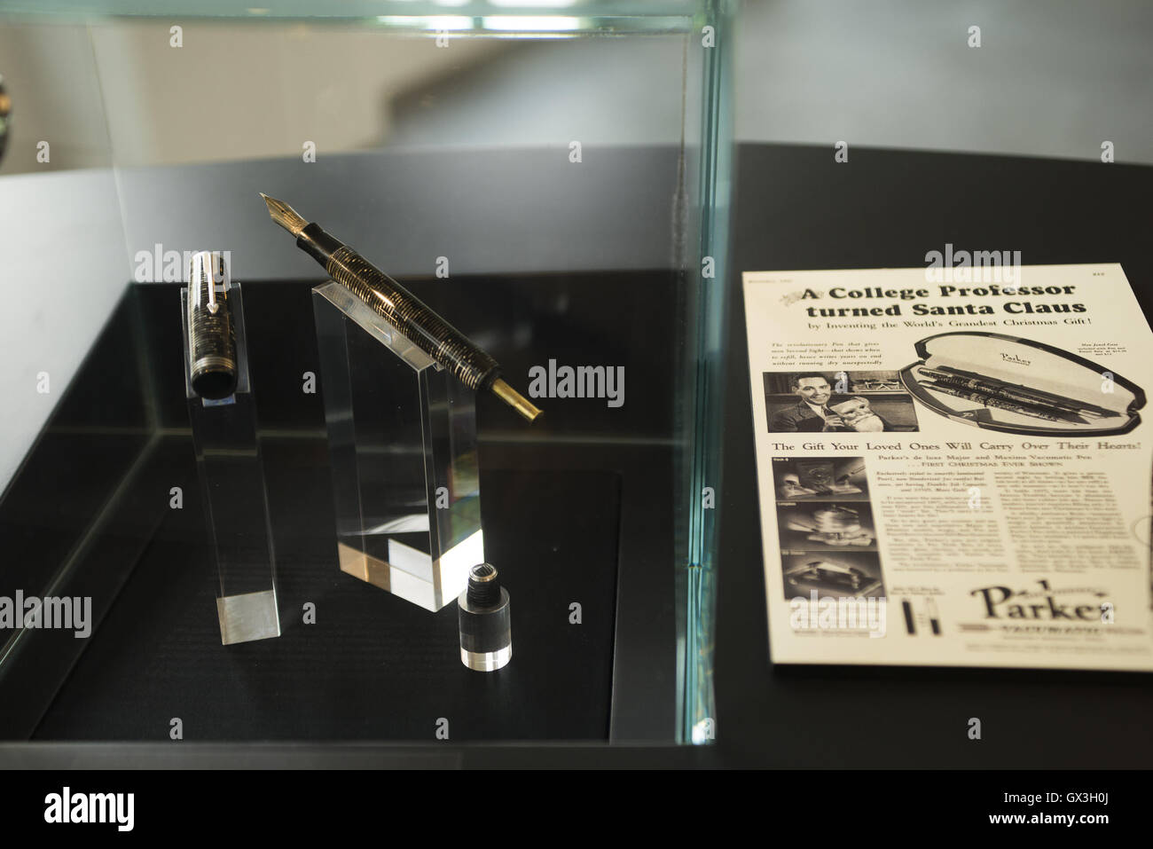 Turin, Piemont, Italien. 15. Sep, 2016. Turin, Italien - 15. September 2016: Einweihung des Buches Museum in Turin bei der Firma Aurora am 15. September 2016 in Turin, Italien © Stefano Guidi/ZUMA Draht/Alamy Live News Stockfoto