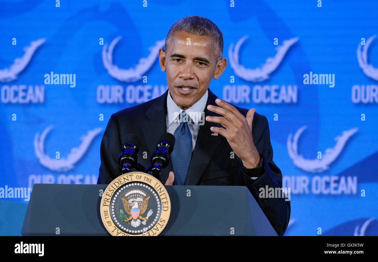 Washington DC, USA. 15. September 2016. US-Präsident Barack Obama spricht bei 2016 Our Ocean Konferenz im State Department, 15. September 2016, in Washington, DC. Am Donnerstag wird der Präsident die erste nationale marine Denkmal im Atlantik, eine Bewegung schaffen, die entworfen ist, um dauerhaft schützen fast 5.000 Quadrat-Meilen von Unterwasser Canyons und Berge vor der Küste von Neuengland. Bildnachweis: MediaPunch Inc/Alamy Live-Nachrichten Stockfoto