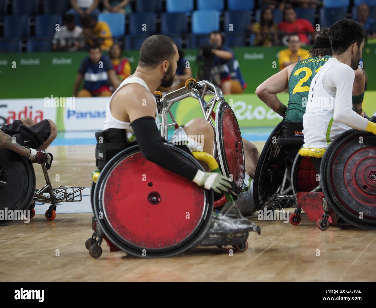 Rio De Janeiro, Brasilien. 15. September 2016. Rio 2016 Paralympischen Spiele Rollstuhl-Rugby Pool Spiel zwischen Australien und Brasilien Credit: PhotoAbility/Alamy Live News Stockfoto