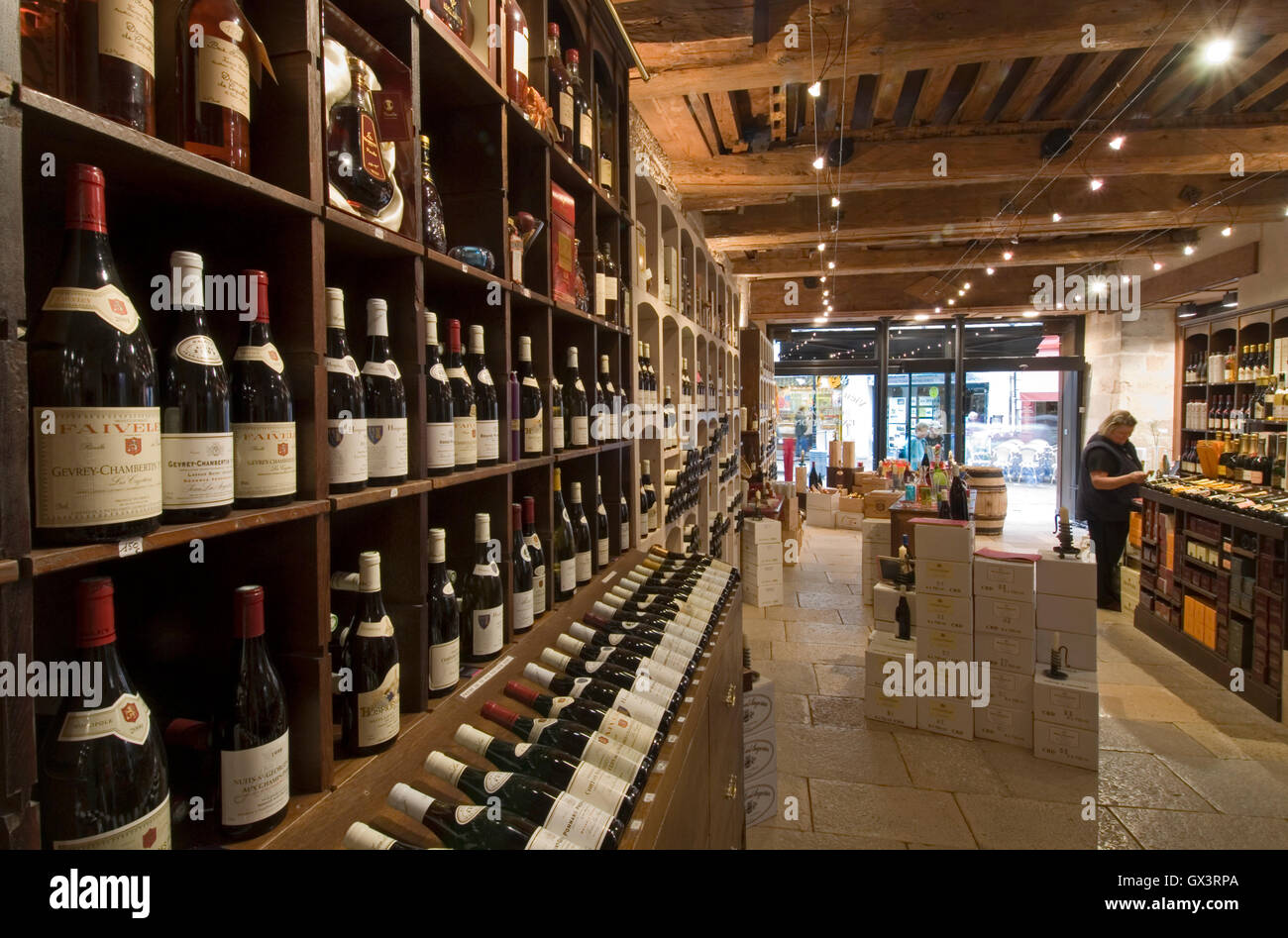 Innenansicht des renommierten Weinhandlung Jean-Luc Aegerter in Zentralfrankreich Beaune Burgund Stockfoto