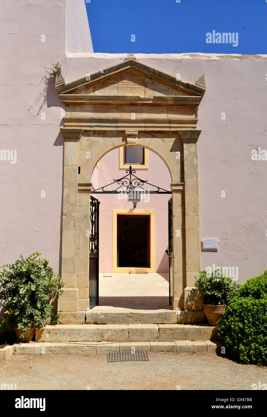 Griechisch-Kloster Arkadi Kircheneingang Wahrzeichen Architektur Stockfoto