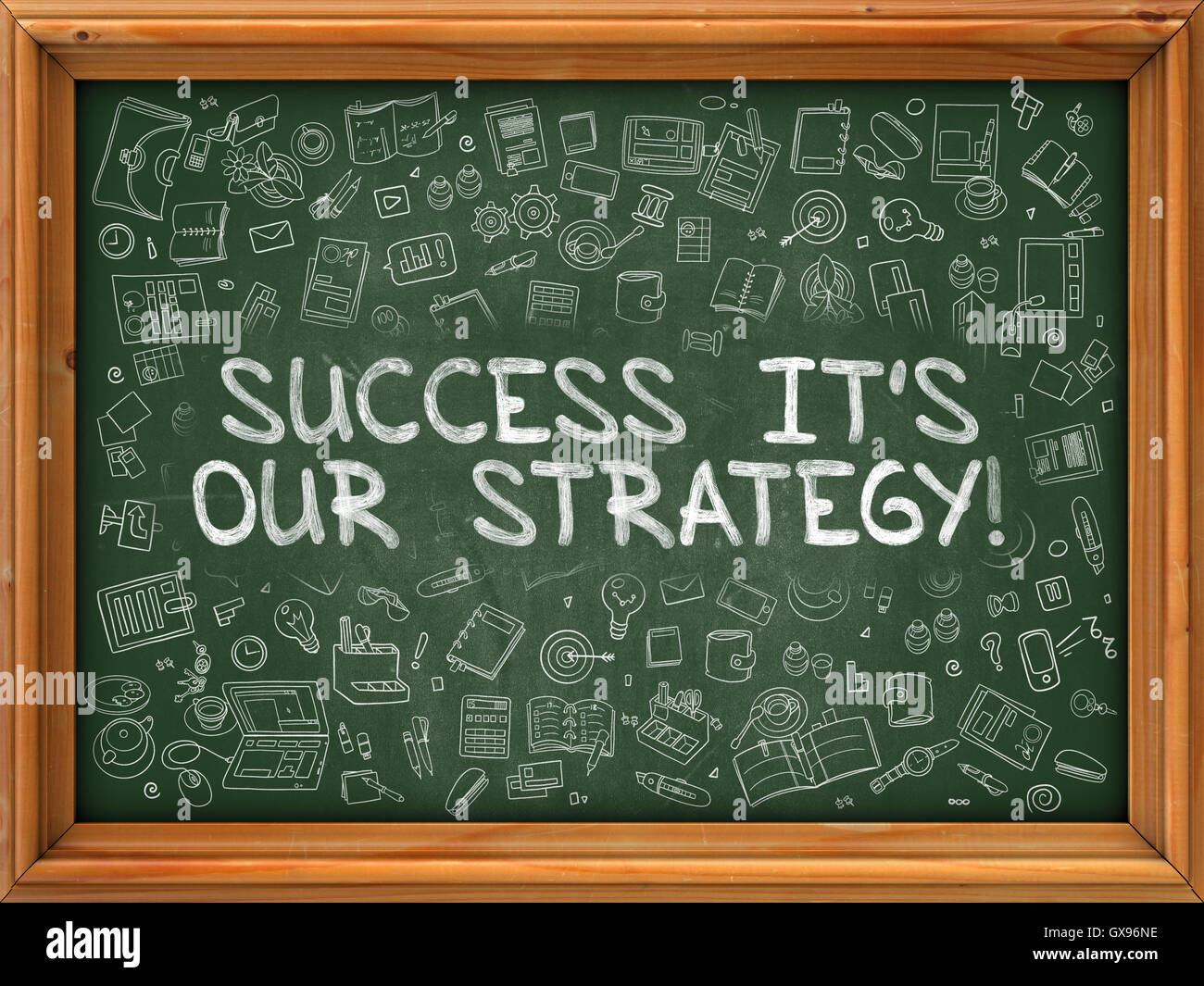 Erfolg seiner unsere Strategie - Hand auf grüne Tafel gezeichnet. Stockfoto