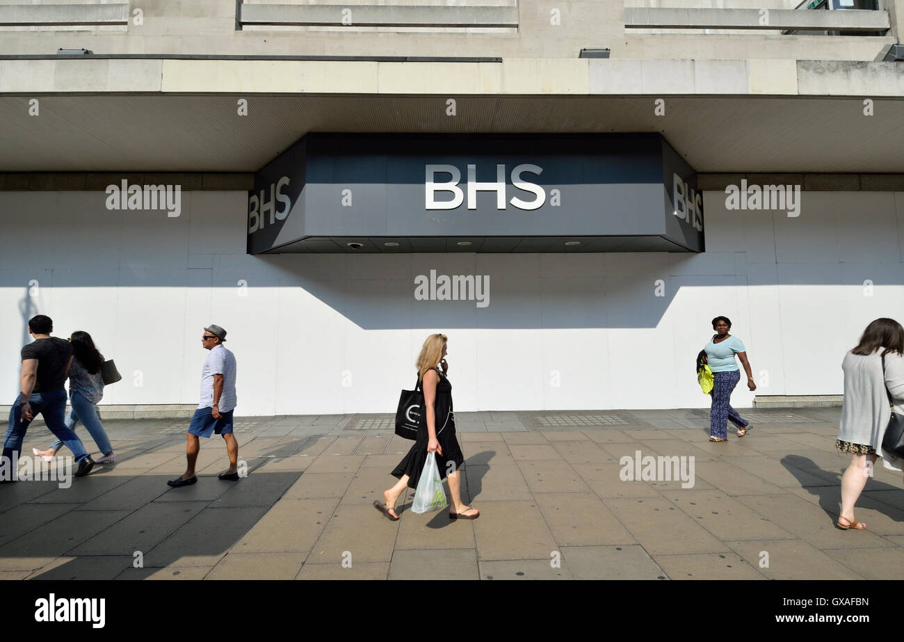 London, England, Vereinigtes Königreich. Leere BHS (British Home Stores) Shop der Oxford Street (September 2016) nach Scheitern des Unternehmens Stockfoto