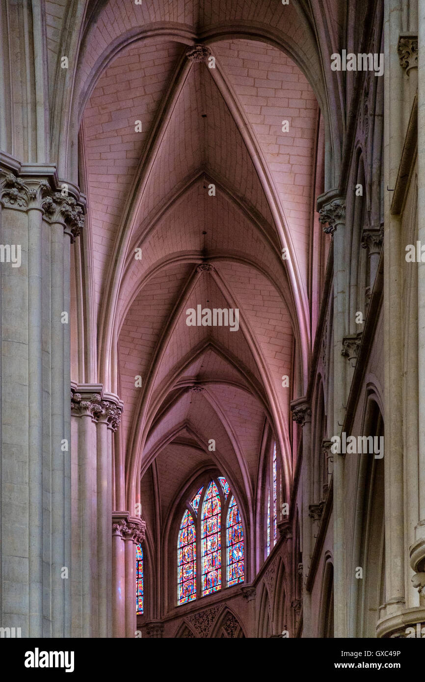 Le Mans Kathedrale Kirche Detail innen außen Stockfoto