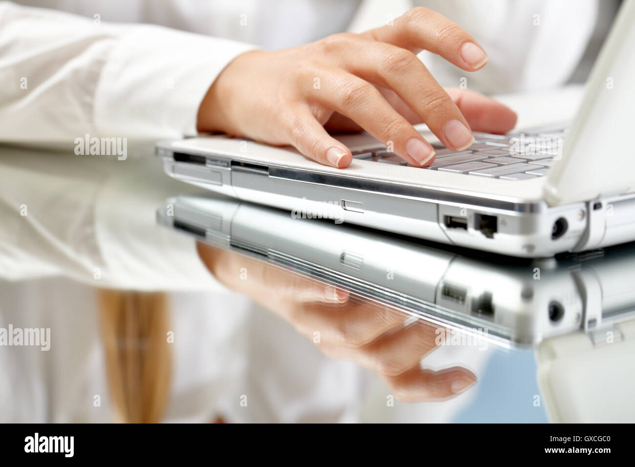 Eingabe von Hand Stockfoto