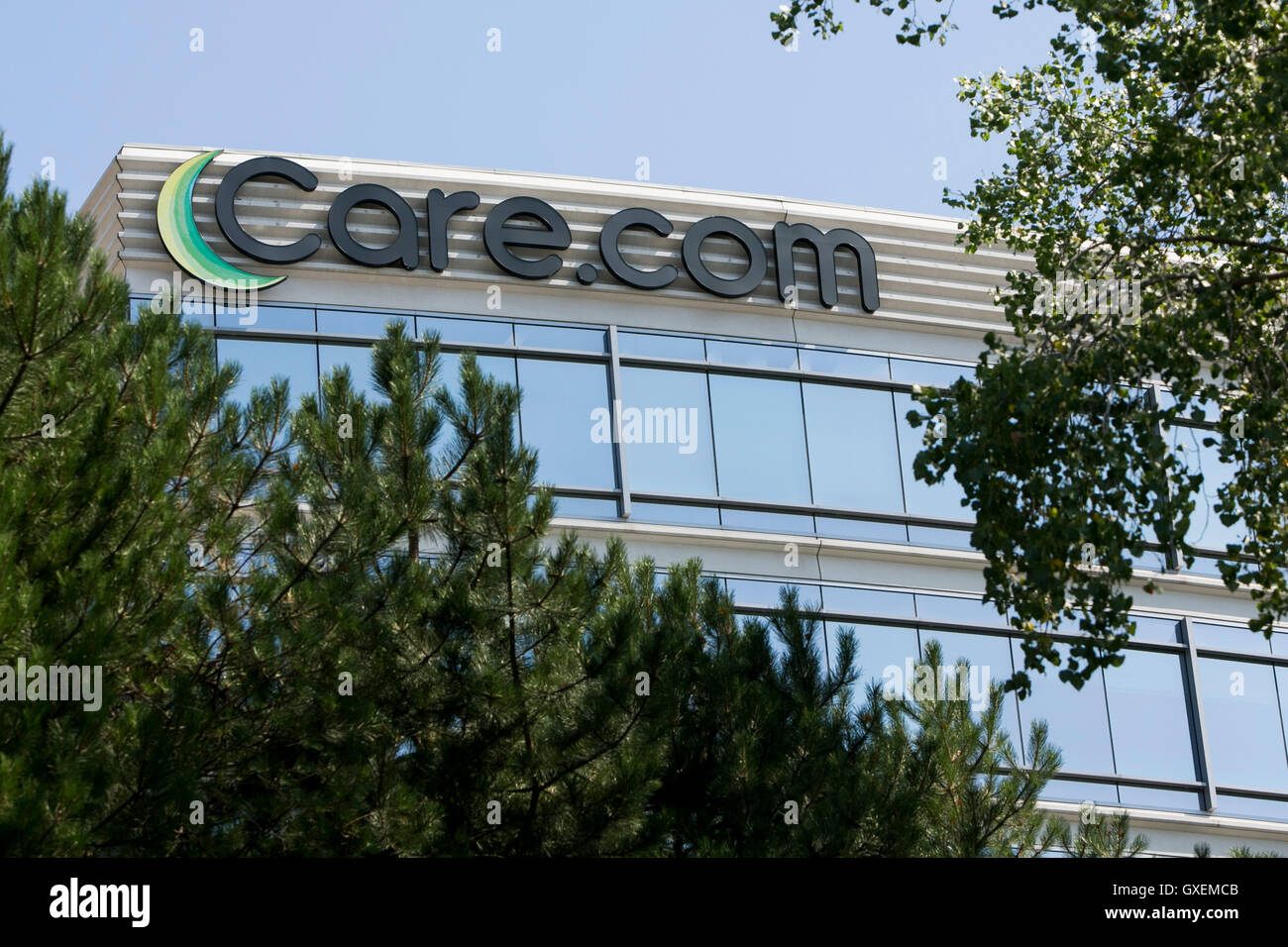 Ein Logo Zeichen außerhalb der Hauptsitz der oneforty.com in Waltham, Massachusetts am 13. August 2016. Stockfoto