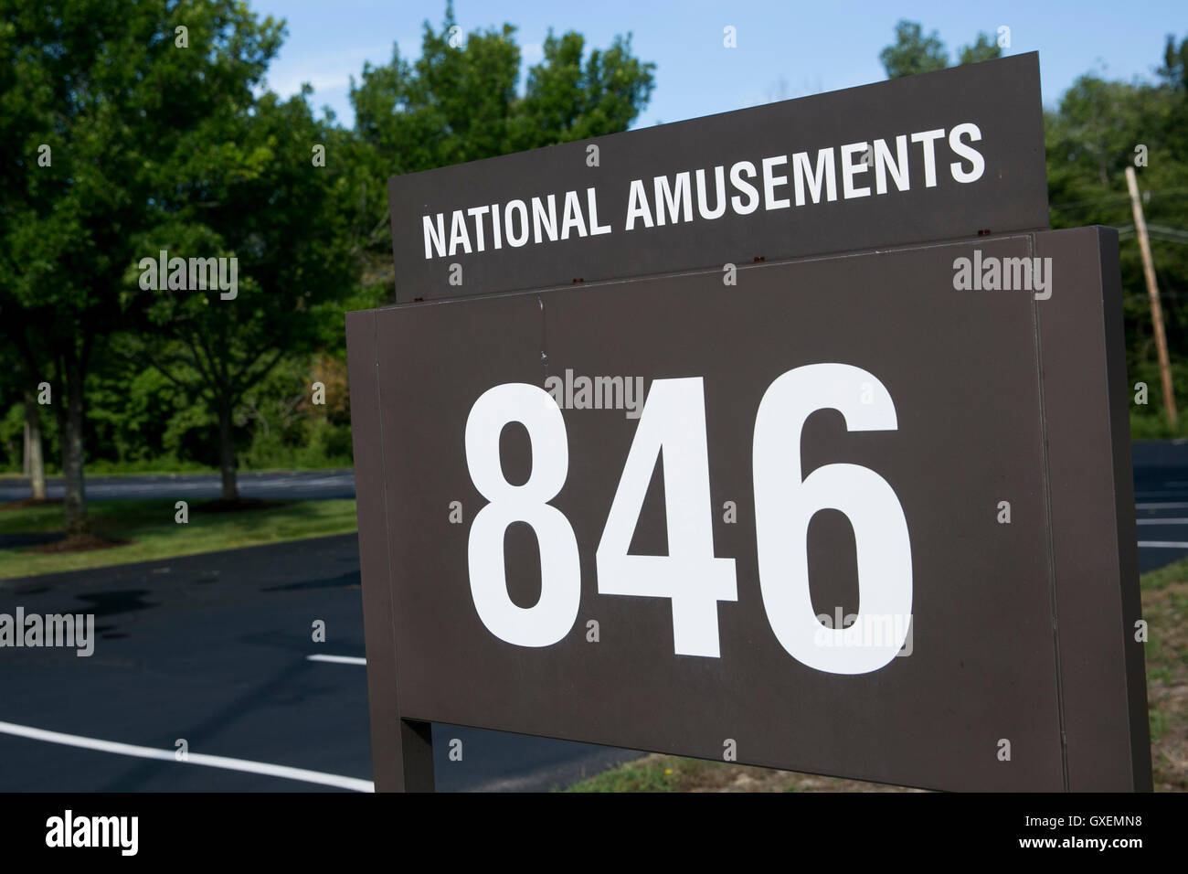 Ein Logo Zeichen außerhalb der Hauptsitz der National Amusements, Inc., in Norwood, Massachusetts am 14. August 2016. Stockfoto