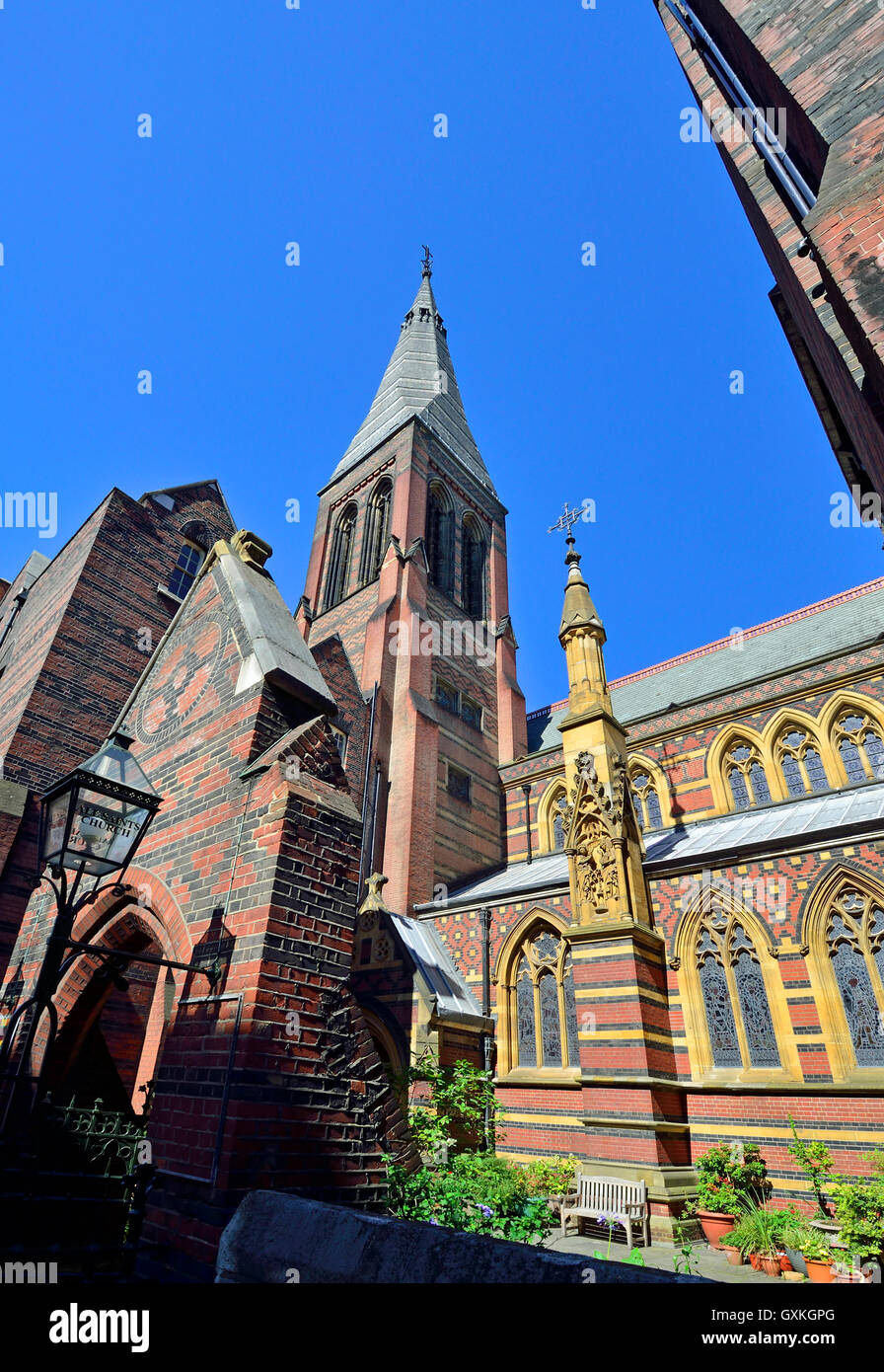 London England, UK. Allerheiligenkirche (1859: hohe viktorianische Gotik) Margaret Street. Stockfoto