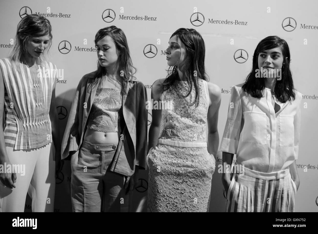 Modell, Rocio Crusset im backstage während Pasarela Cibeles - Mercedes-Benz Fashion Week Madrid 2016, in Madrid, auf Freitag, 16. September 2016. Stockfoto