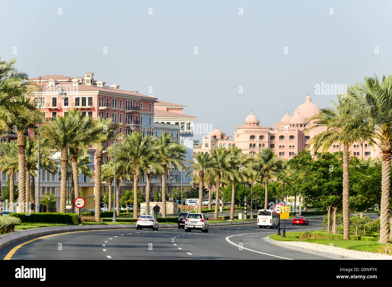 Neue Straßen und Autobahnen in Katar, Nahost Stockfoto