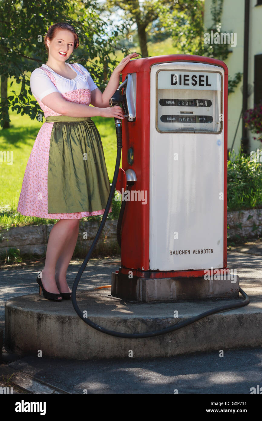 Der besondere Service an der Tankstelle Stockfoto Der besondere Service an der Tankstelle Stockfoto