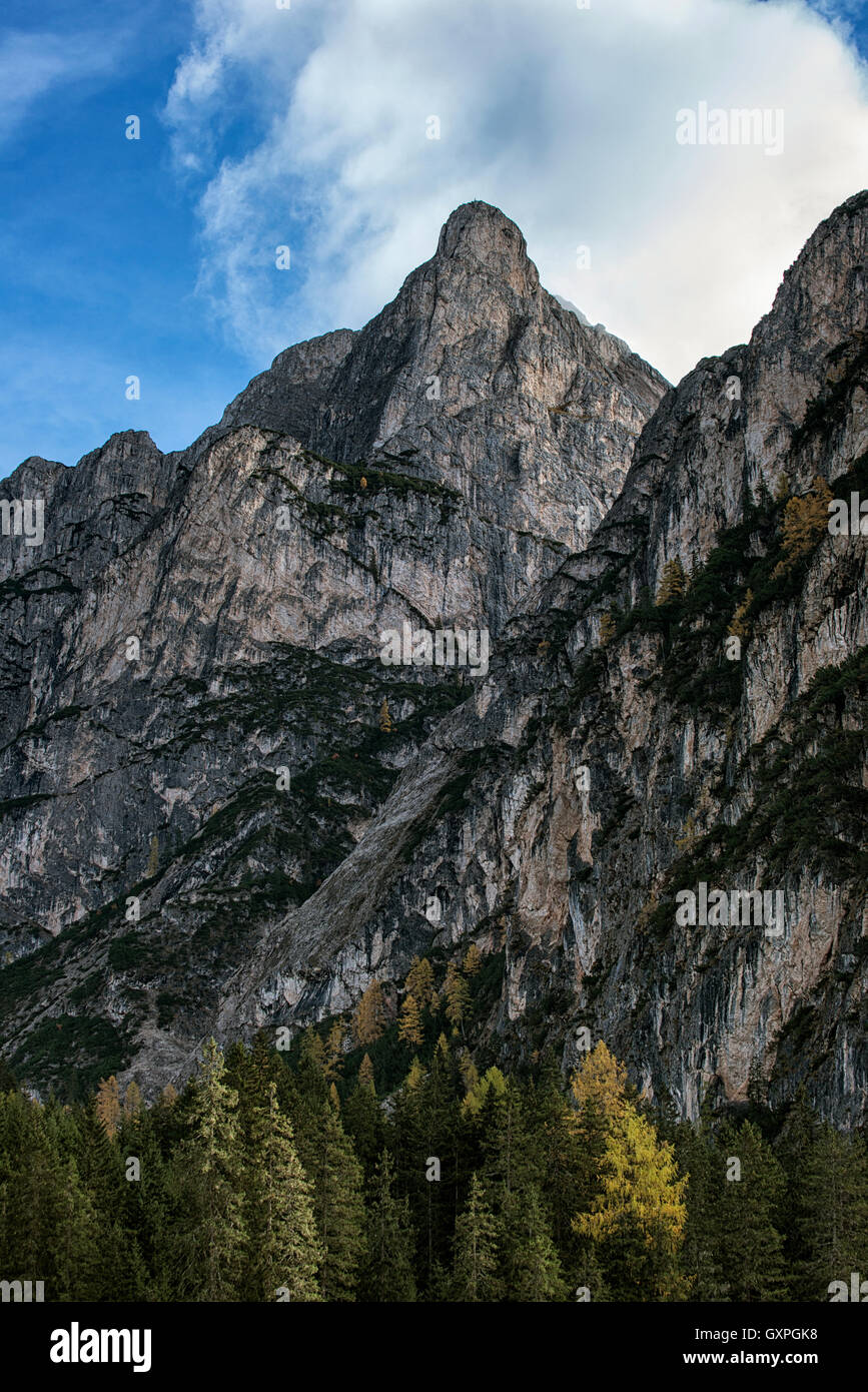 Sasso del Signore Berg in der Nähe von Pragser Wildsee - (Sextner Dolomiten) - Dolomiten - Berge - Italien Stockfoto