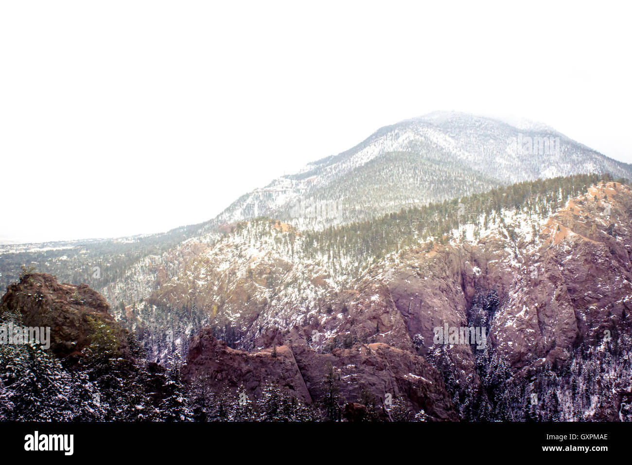 Cheyenne Mountain im Mai Stockfoto