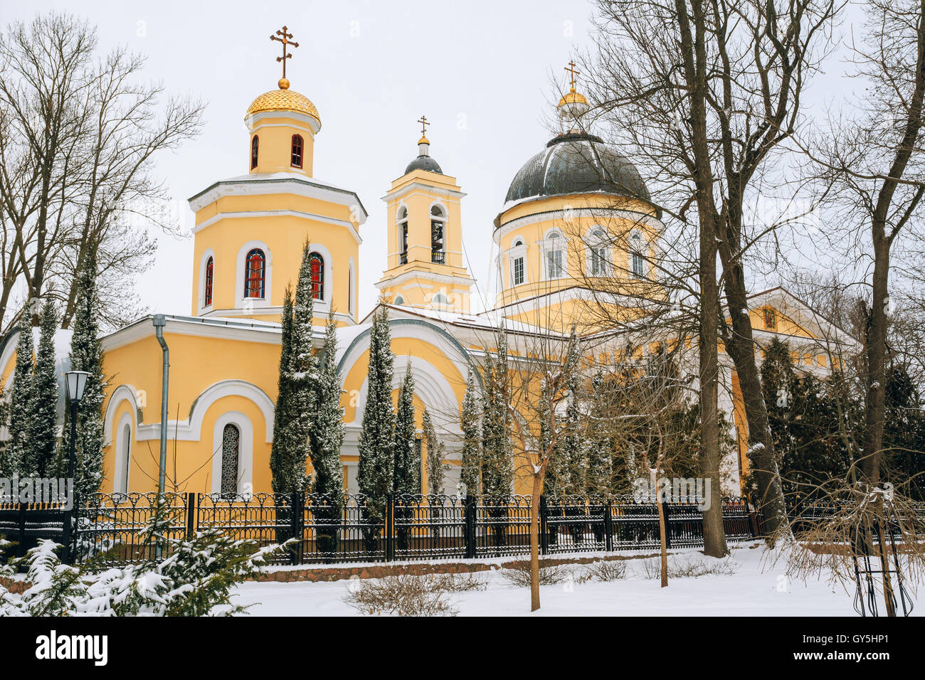 Peter und Paul Kathedrale in Gomel, Weißrussland. Wintersaison Stockfoto