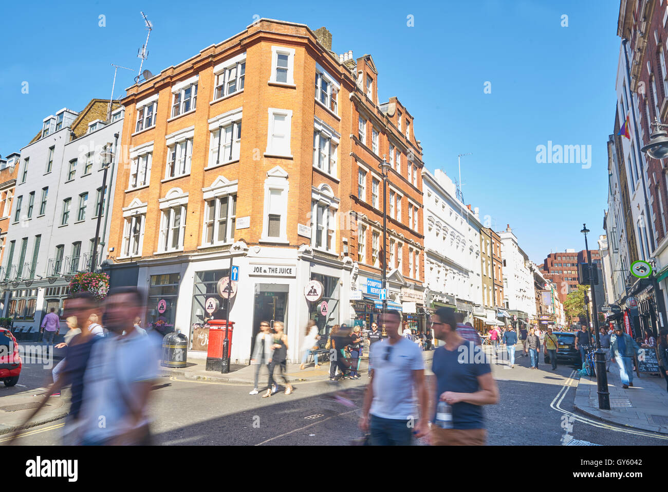 Soho Straßen.   Old Compton Street Stockfoto