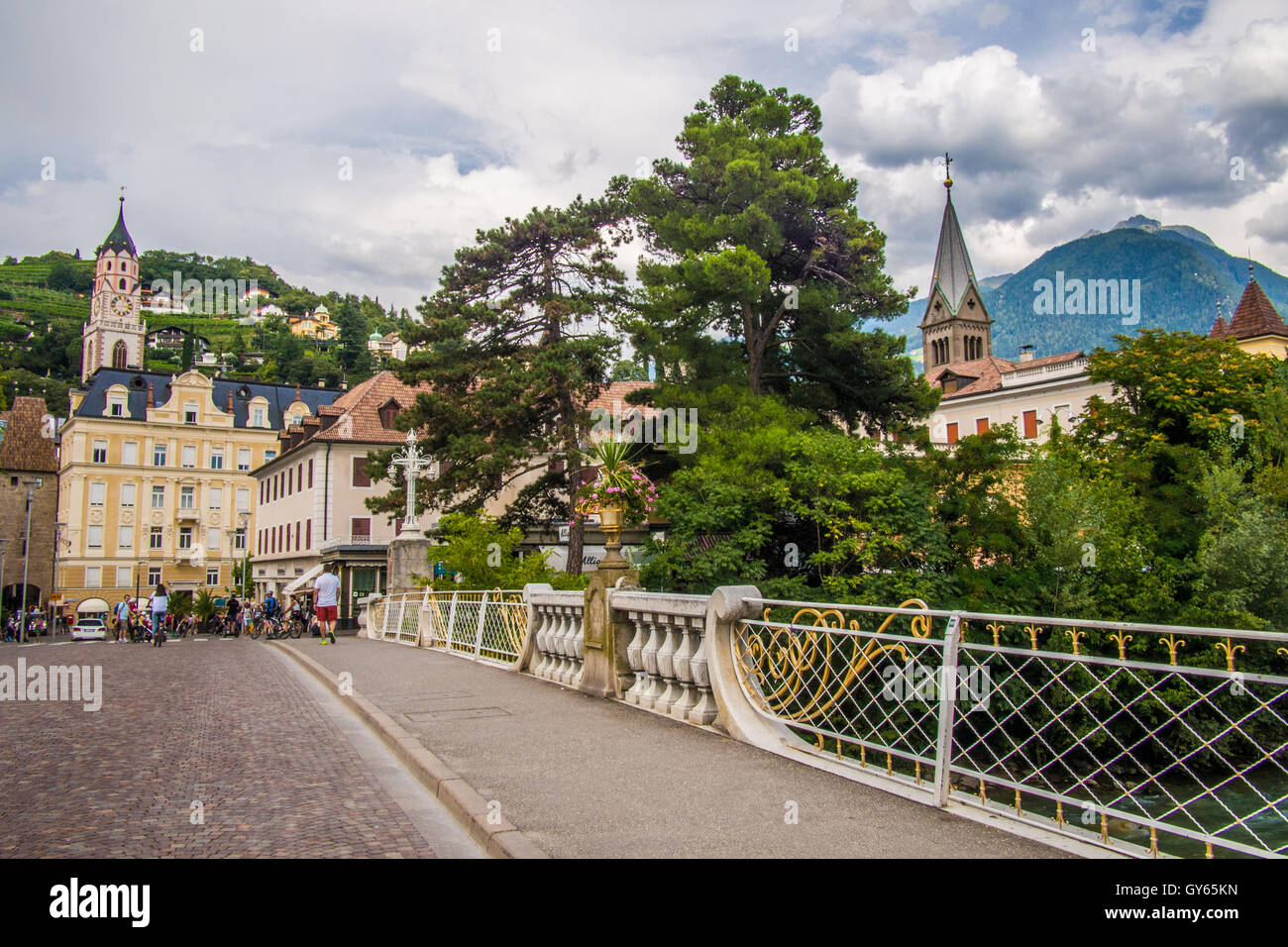 Meran (auch genannt Meran), eine alte Kurstadt in der Provinz Bozen der Region Trentino-Südtirol, Italien. Stockfoto