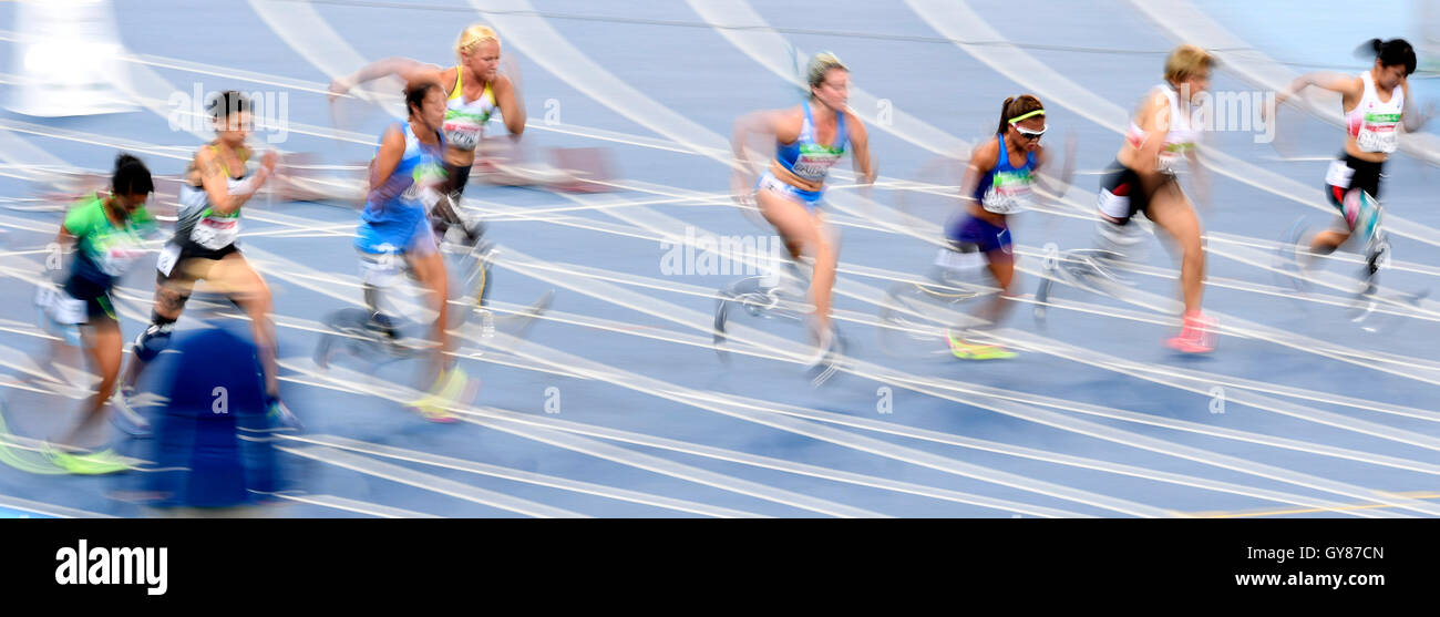 Peking, Brasilien. 17. September 2016. Profisportler laufen bei den Paralympics 2016 Rio in Rio De Janeiro, Brasilien, 17. September 2016. © Li Gang/Xinhua/Alamy Live-Nachrichten Stockfoto