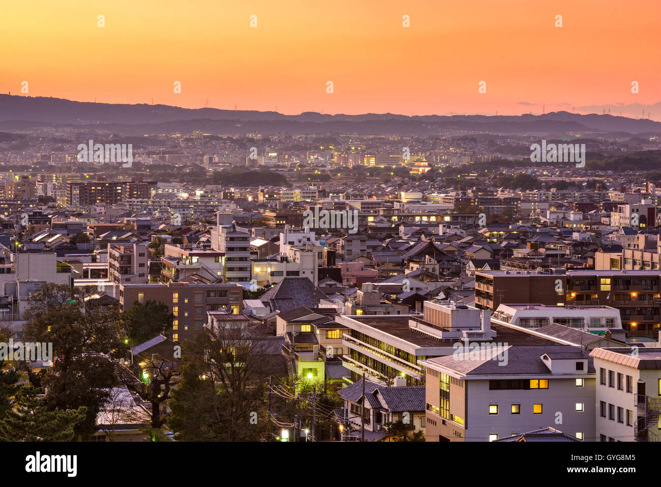 Nara, Japan Innenstadt Stadtbild in der Abenddämmerung. Stockfoto