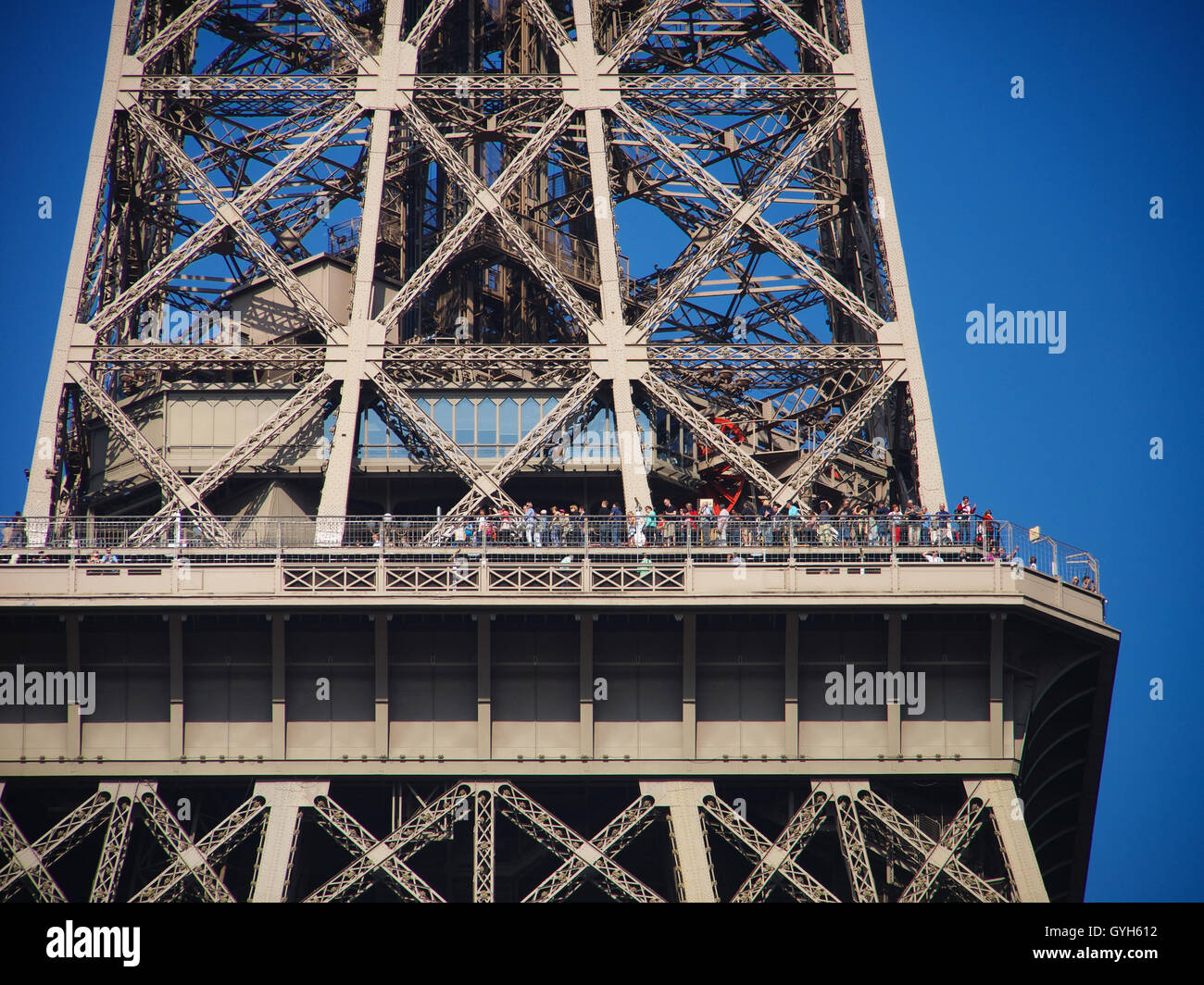 Wie Heißen Die Plattformen Des Eifelturms www.alamy.de