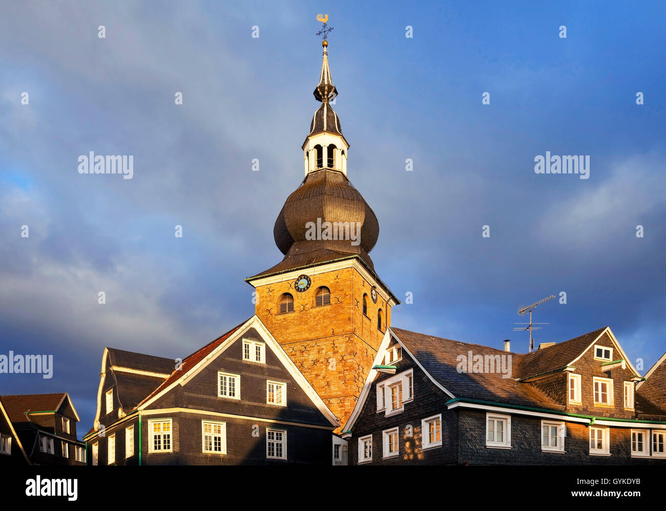 Historische Altstadt und der Protestantischen Kirche in Lennep, Deutschland, Nordrhein-Westfalen, Bergisches Land, Remscheid Stockfoto