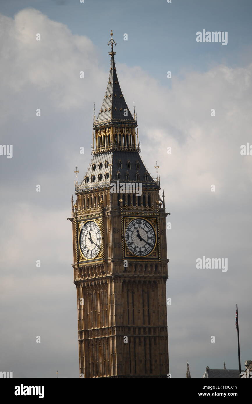 Big Ben, London, Tourismus, Sightseeing, Uhr, Zeit, Uhrturm, die große Glocke, Elizabeth Turm, Wahrzeichen, Geschichte, Großbritannien, Brexit Stockfoto