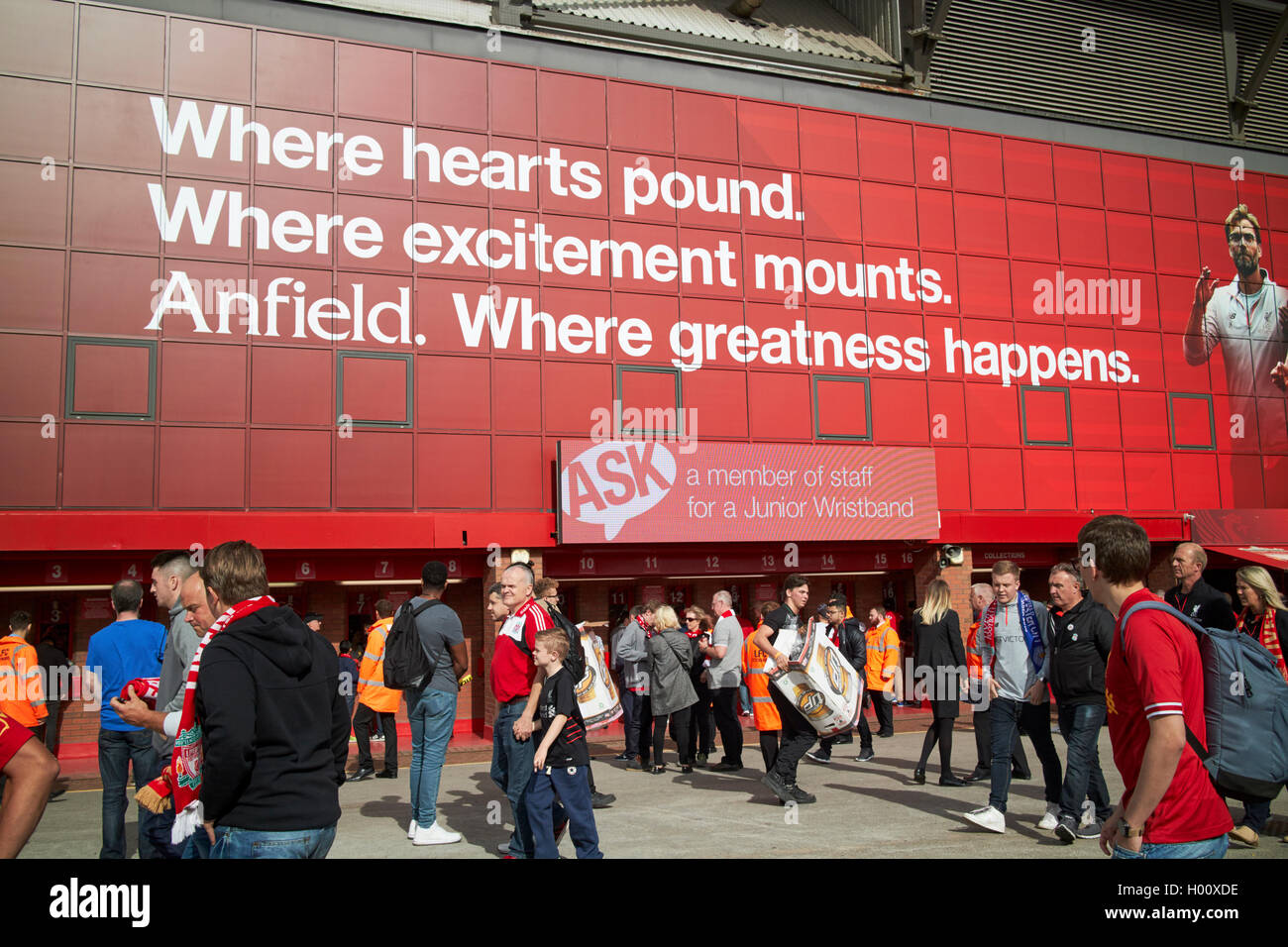 Ticket-Sammelstelle Anfield Stadium Liverpool FC Liverpool Merseyside UK Stockfoto