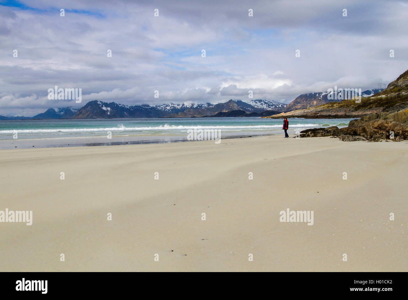 Küstenlandschaft mit Sand Strand auf den Lofoten, Norwegen, Lofoten, Kleppstad Stockfoto
