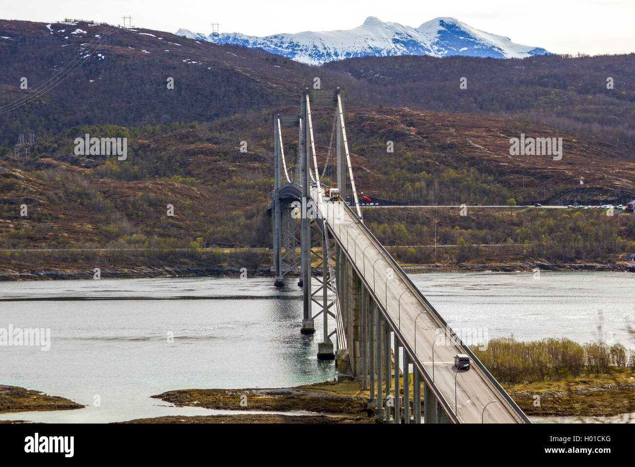 Brücke in der Nähe von Gausvik, Norwegen, Lofoten Stockfoto