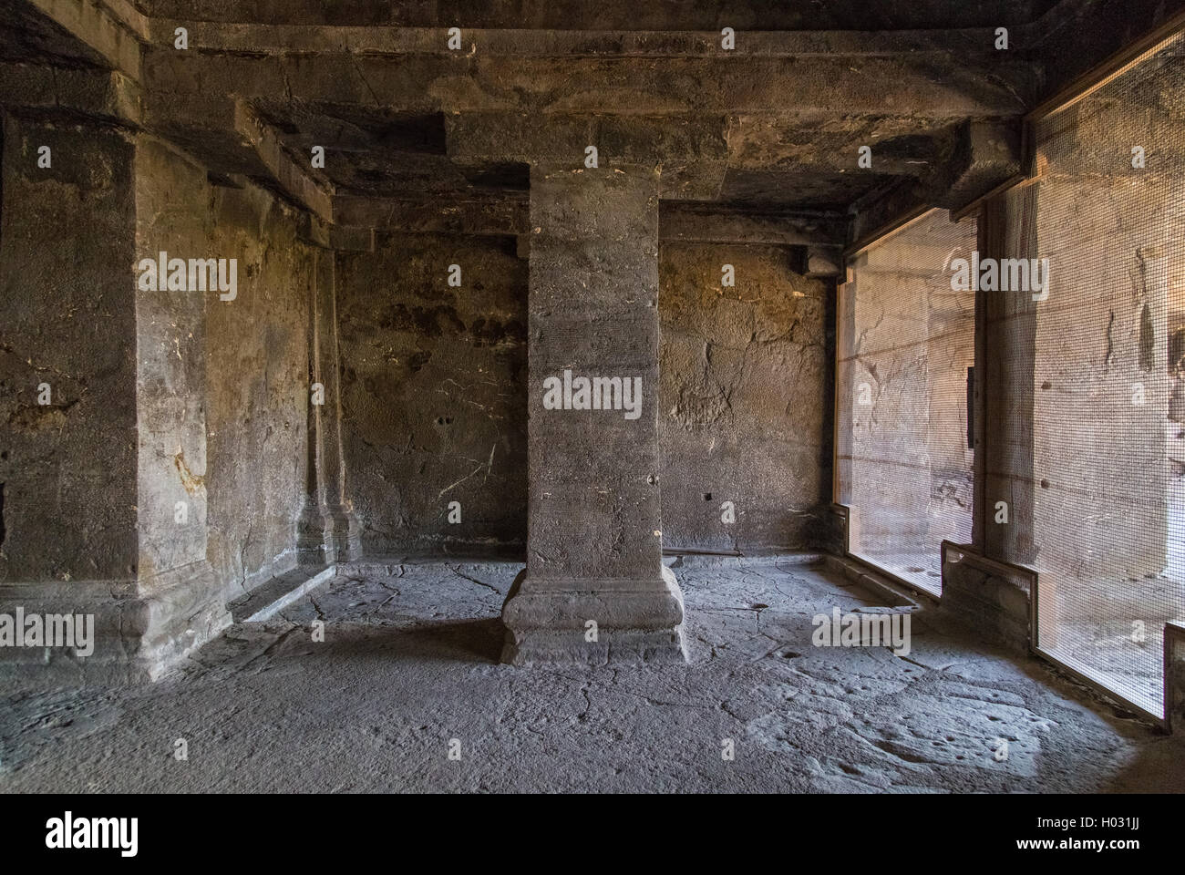 ELLORA, Indien - 14. Januar 2015: Ellora Höhlen ist eine archäologische Stätte in der Nähe von Stadt von Aurangabad. Bekannt für sein Denkmal Stockfoto
