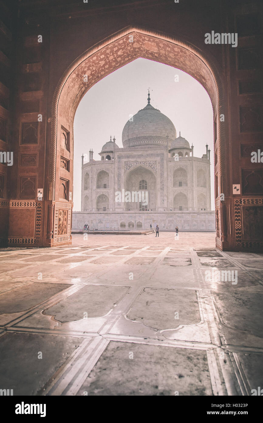 Ansicht des Taj Mahal aus Moschee. West Side. Stockfoto
