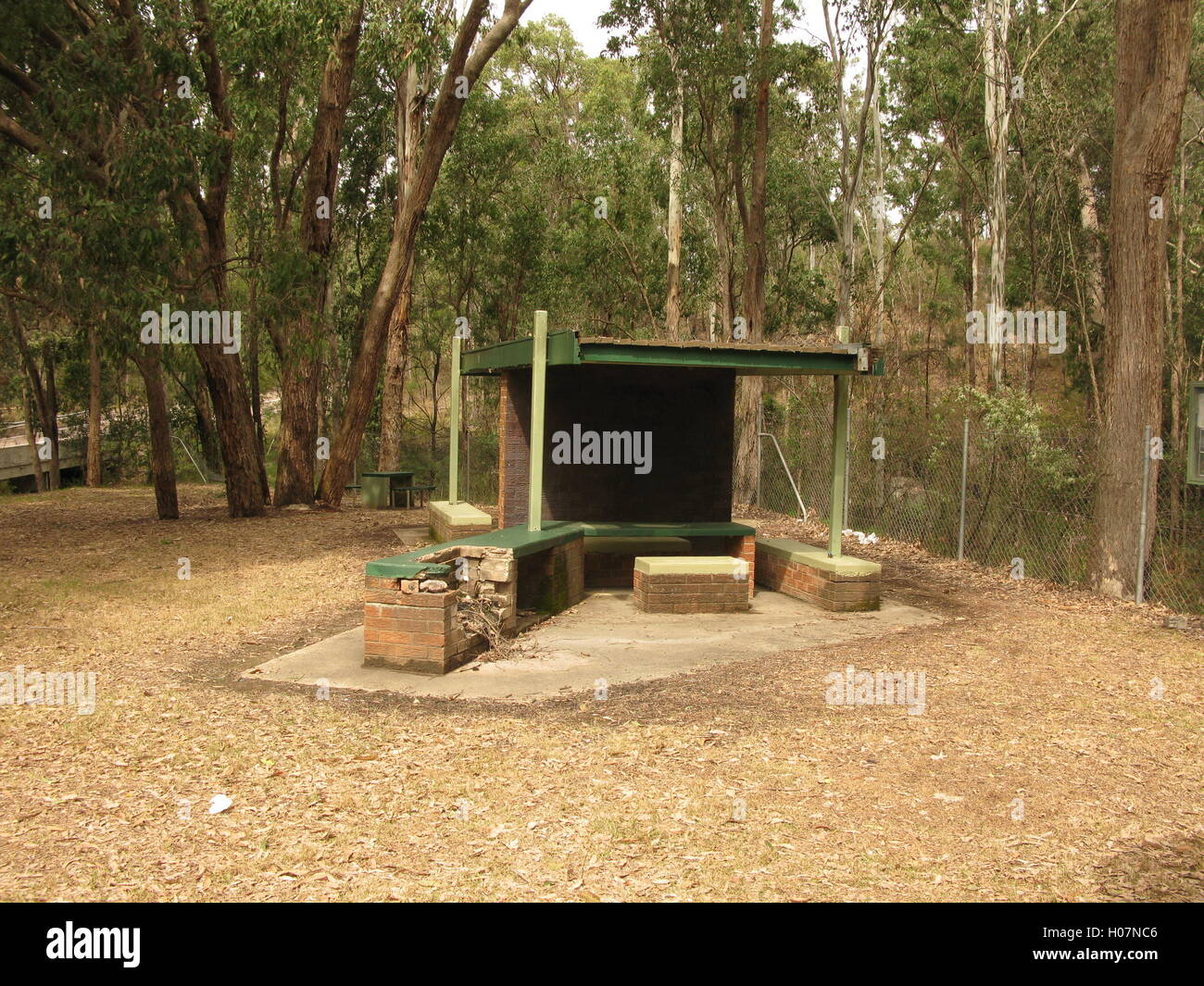 Gemeinschaftskamin, Wollemi National Park, New South Wales, Australien. Zur Vermeidung von Flächenbränden. Stockfoto