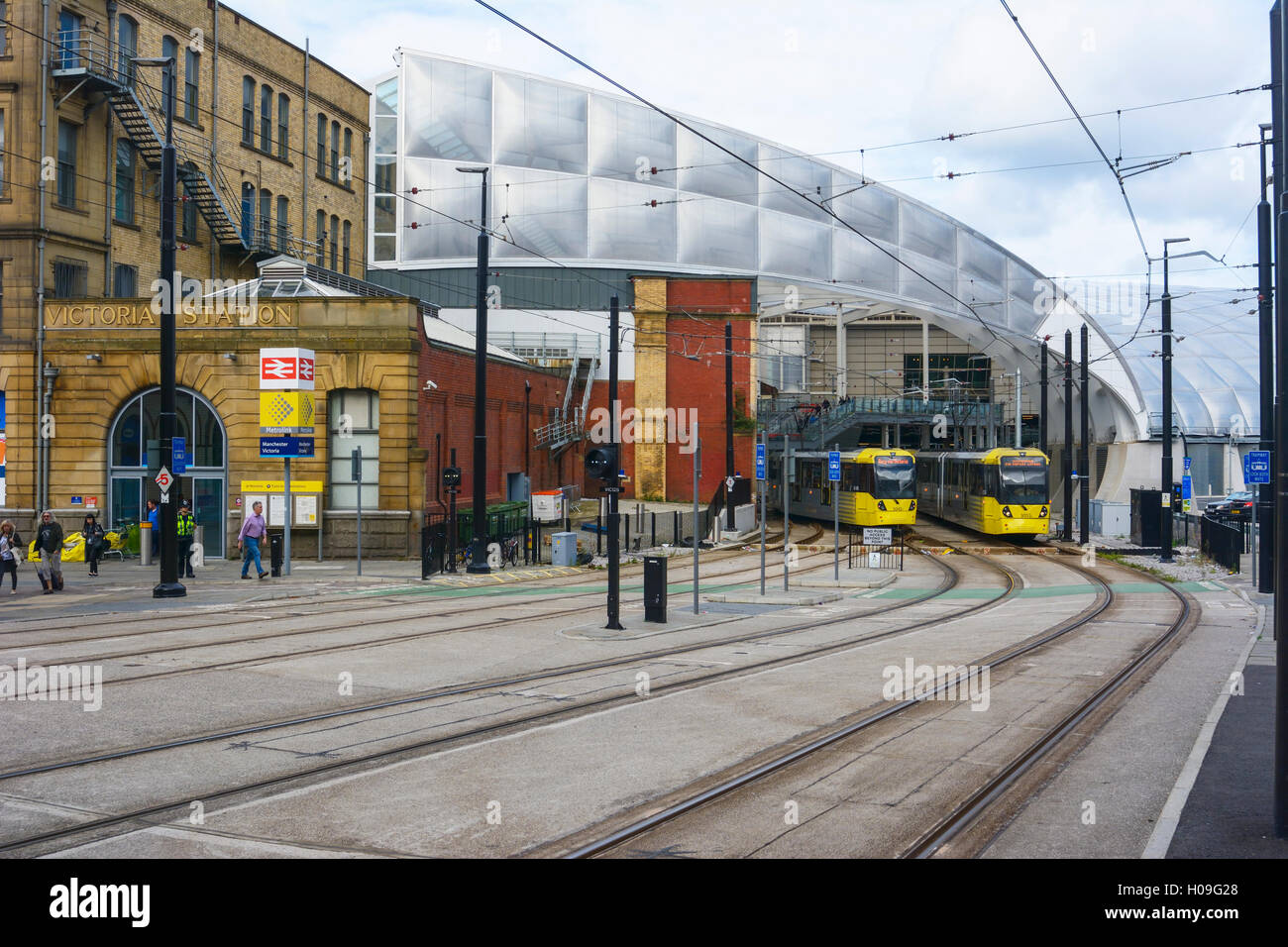 U-Bahn Straßenbahn Linien in Victoria Station in Manchester, England. Stockfoto