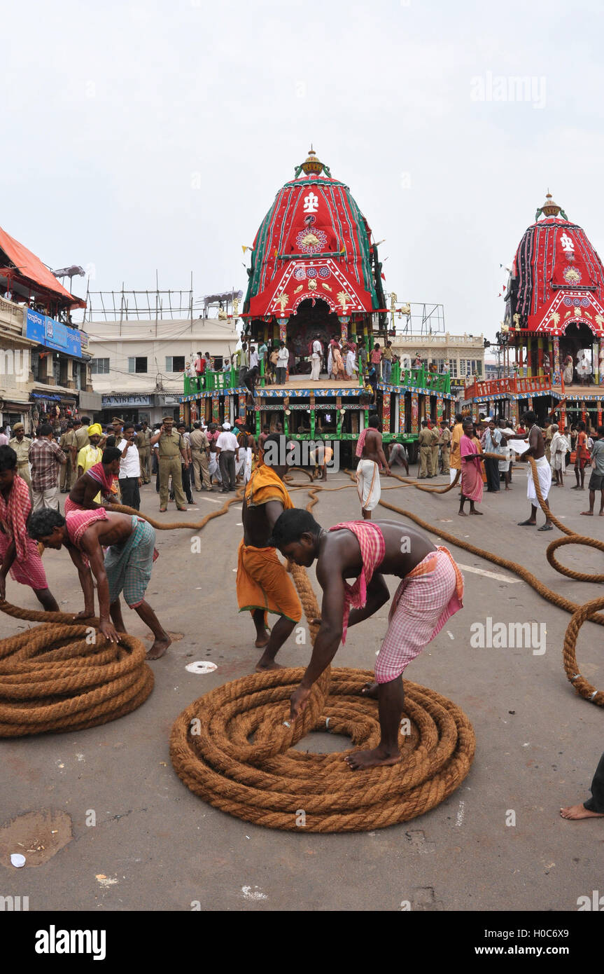 Puri, Odisha, Indien - 2. Juli 2011: Vorbereitung auf die Lord Jagannath Rath Yatra bei Puri, Odisha, Indien.  Die Jagannath Rath yat Stockfoto