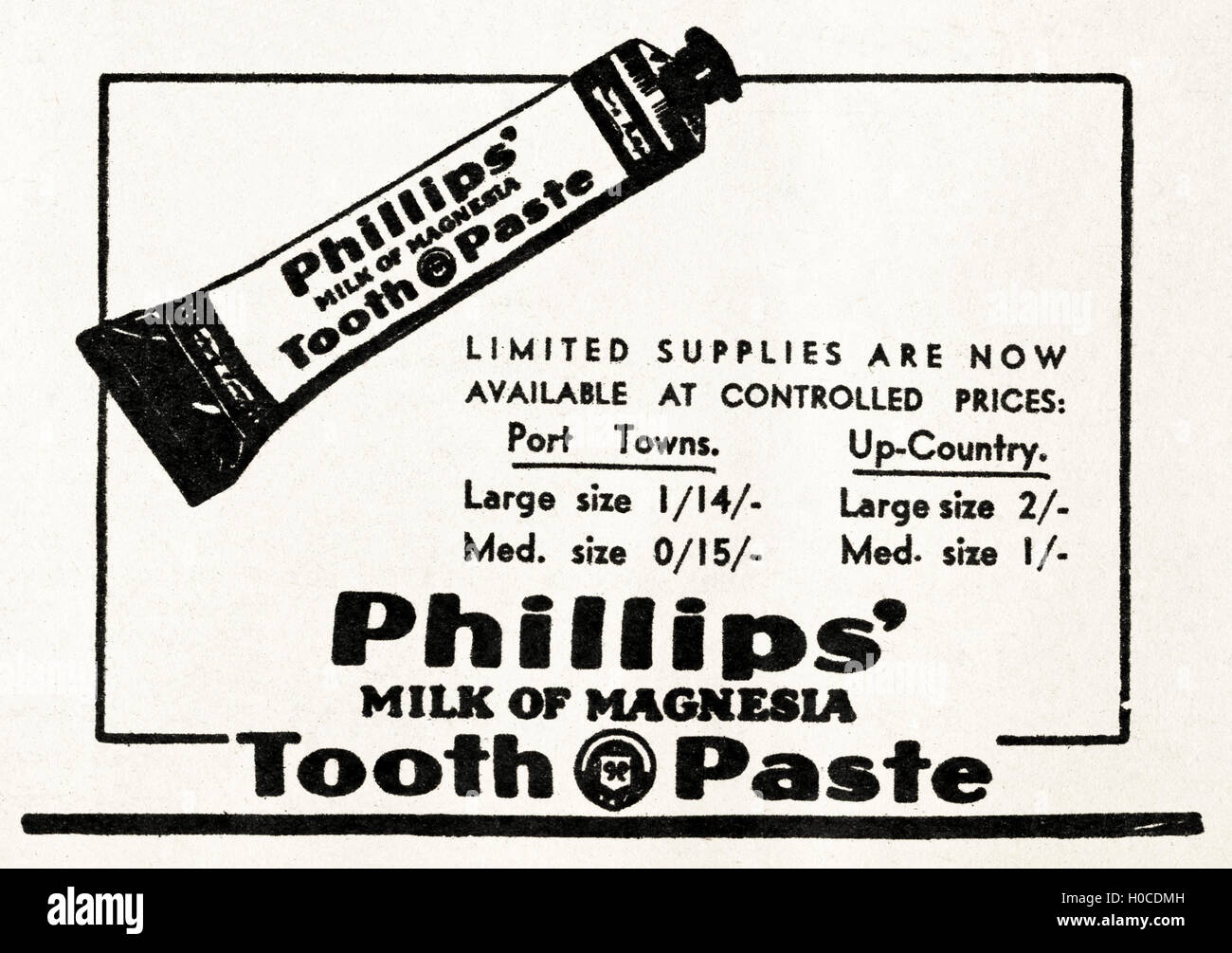 Werbung Werbung Phillips Milch von Magnesia Zahnpasta original alten Vintage Anzeige aus englischsprachiges Magazin in Indien vom 1945 veröffentlicht Stockfoto