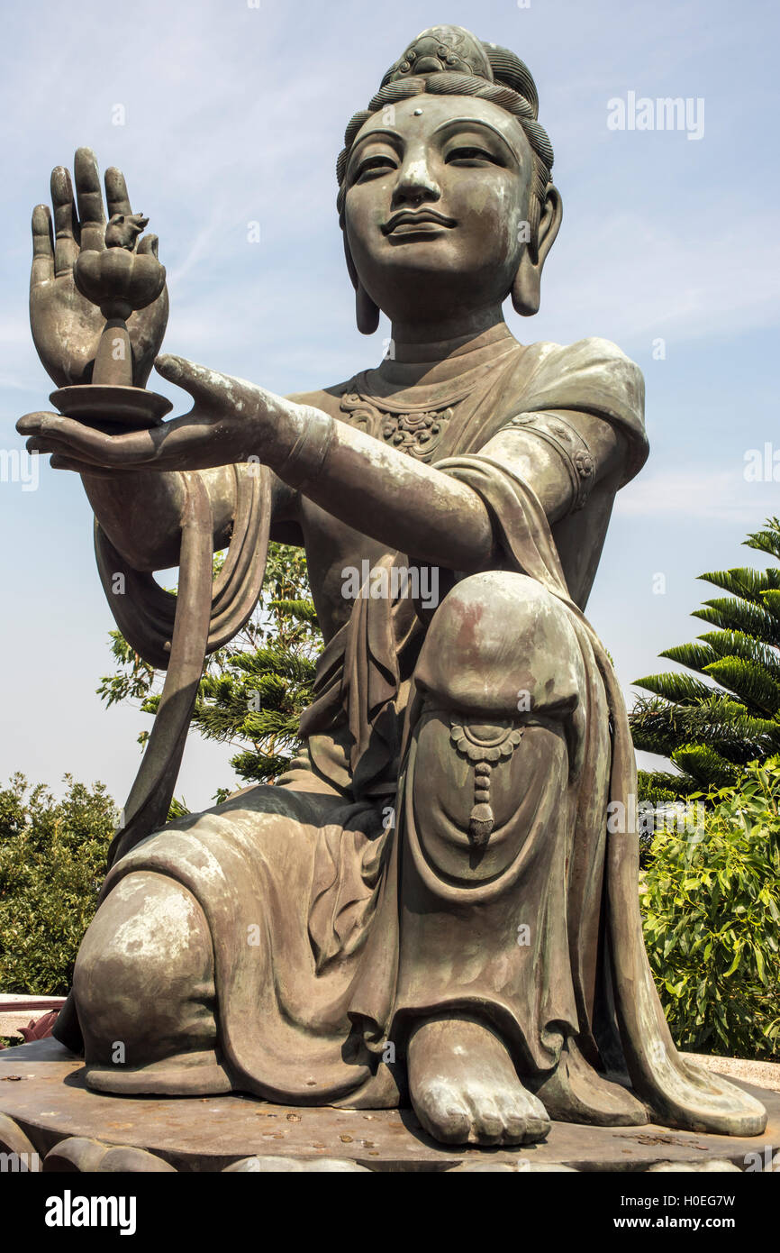 Po Lin Statue 3 Stockfoto