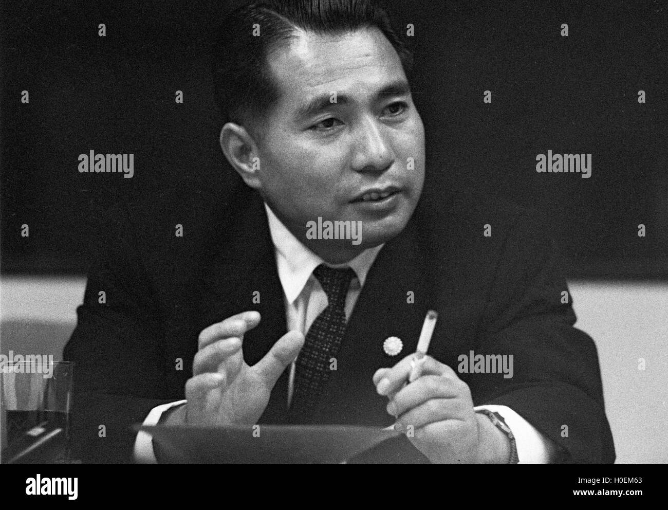 Daisaku Ikeda, ehemaliger Präsident der Soka Gakkai, die umstrittene neue religiöse Bewegung. Dieses Foto wurde im Juli 1963 aufgenommen. Stockfoto