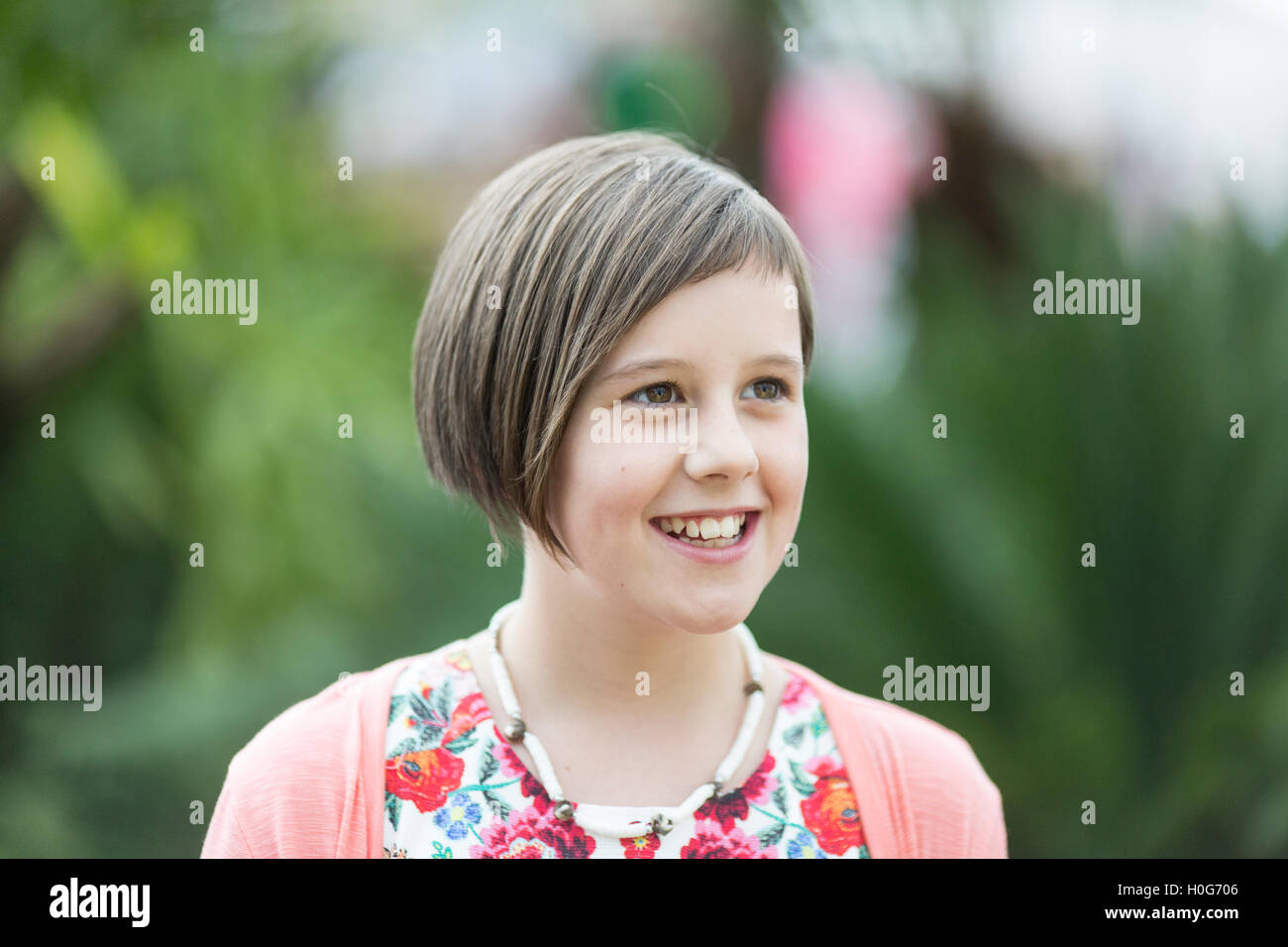 Ruby Barnhill, englische Schauspielerin, spielte die Hauptrolle der Sophie in Spielbergs 2016 Film The BFG. Abgebildete Juli 2016 Stockfoto