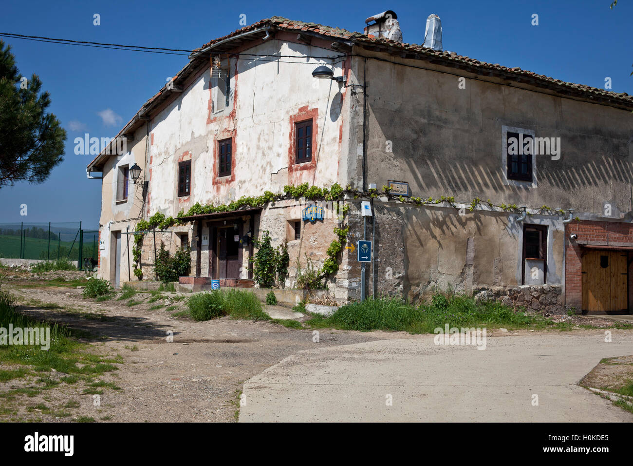 Personal auf dem Camino de Santiago, route Frances Stockfoto