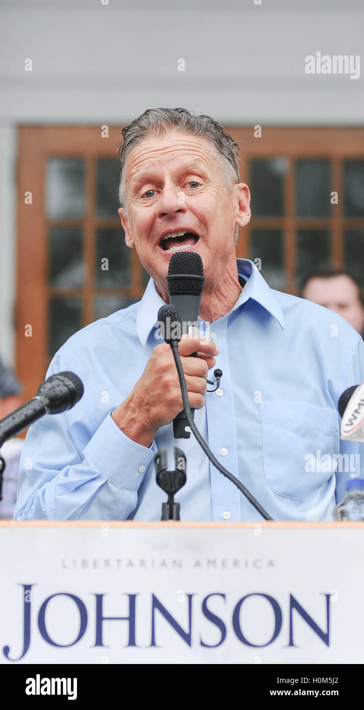 Libertäre Kandidat für das Präsidentenamt Gary Johnson spricht auf einer Kundgebung in Concord, New Hampshire, USA, am 25. August 2016. Stockfoto