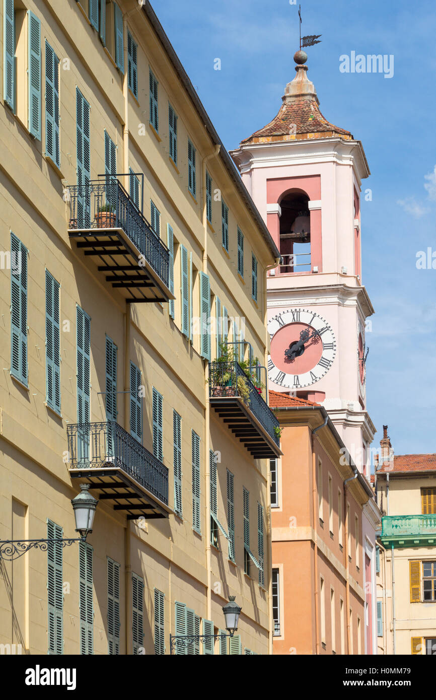 Uhr und Glockenturm, Nizza, Alpes-Maritimes, Cote d ' Azur, Frankreich Stockfoto