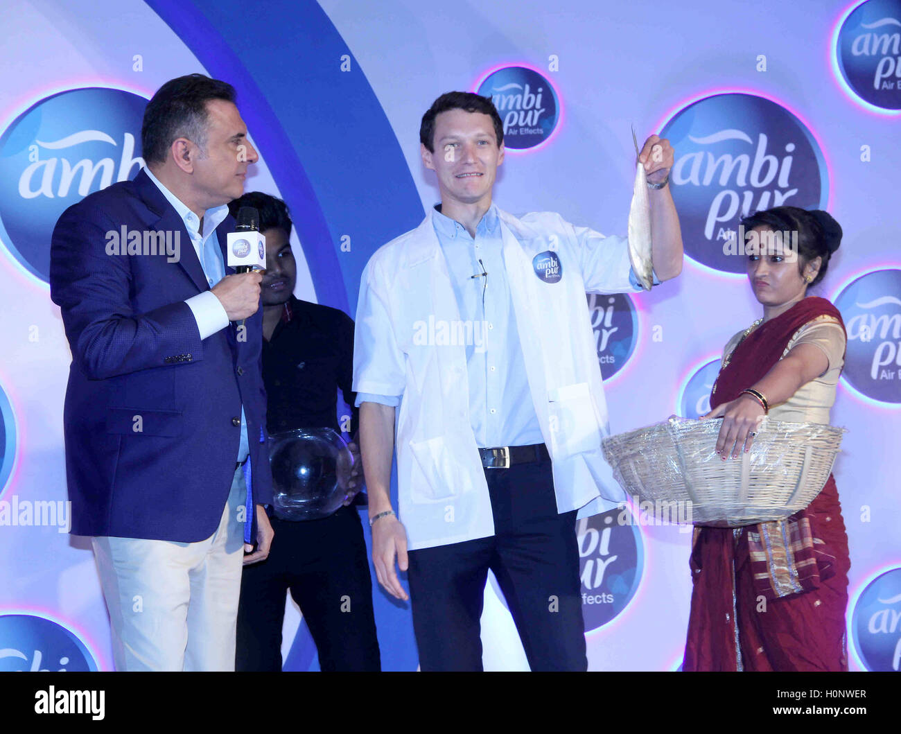 Bollywood-Schauspieler Boman Irani während einer Werbeveranstaltung von Ambi Pur, in Mumbai, Indien am 13. September 2016. Stockfoto