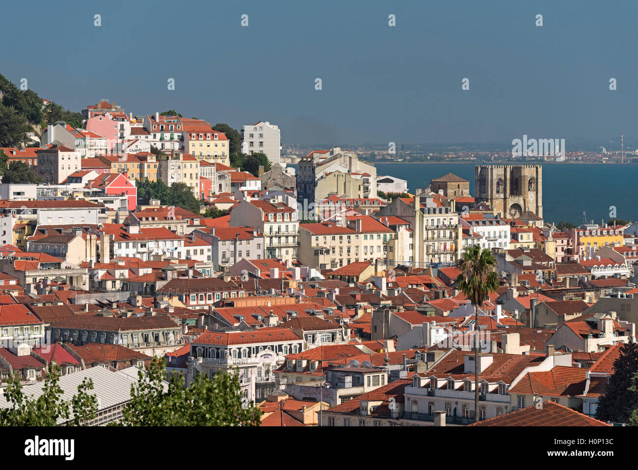 Blick auf die Stadt, Kathedrale Sé Lissabon Portugal Stockfoto