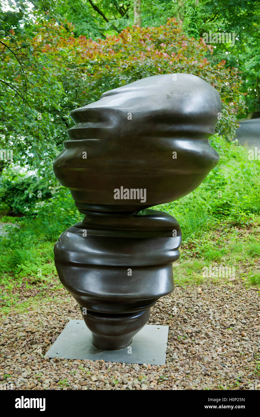 Deutschland, Nordrhein-Westfalen, Wuppertal-Barmen, Skulpturenpark Waldfrieden, Skulptur des Englischen Bildhauers Tony Cragg Stockfoto