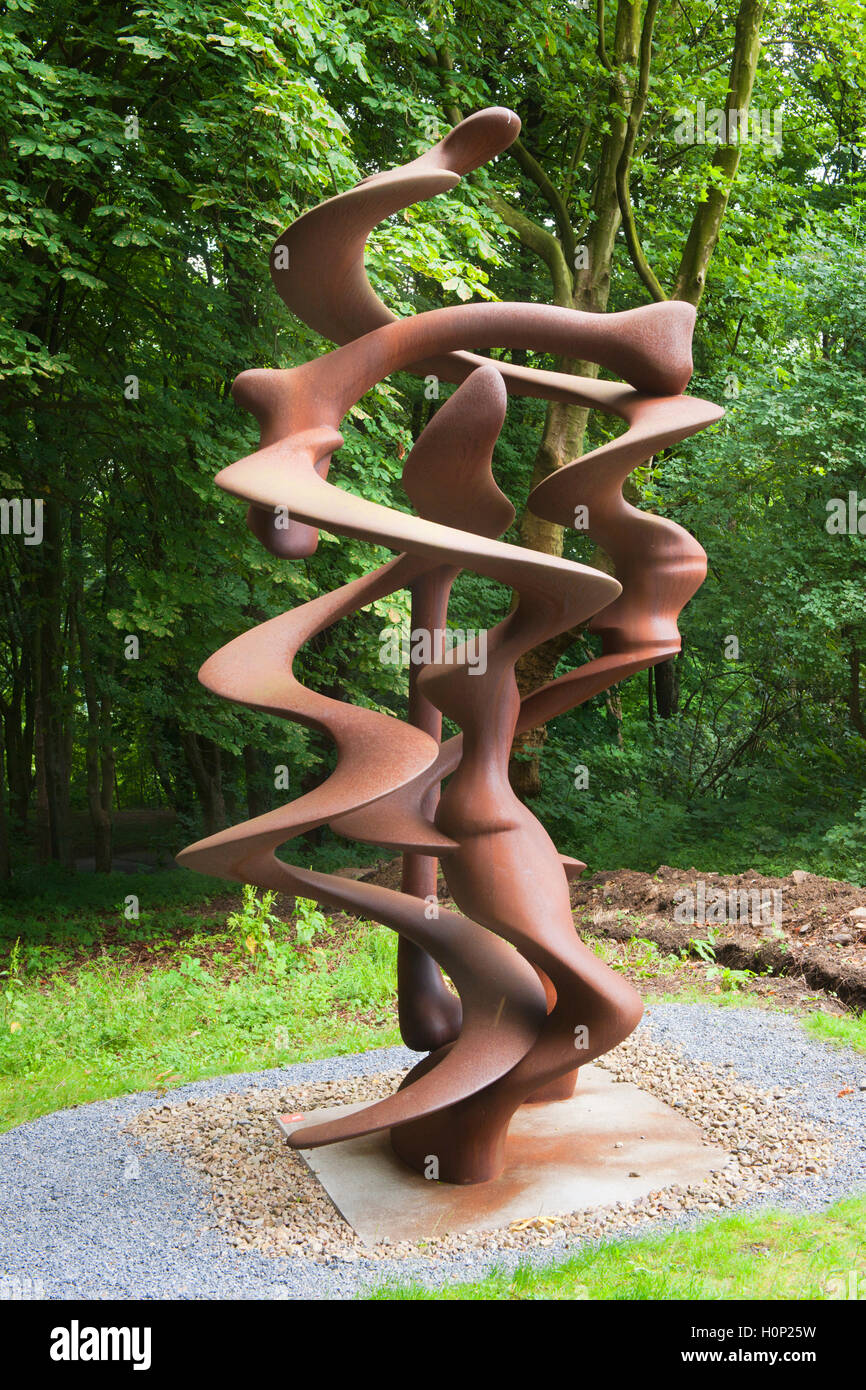 Deutschland, Nordrhein-Westfalen, Wuppertal-Barmen, Skulpturenpark Waldfrieden, Skulptur 'To the knie' des englischen Bildhauers Tony Cragg, Stockfoto