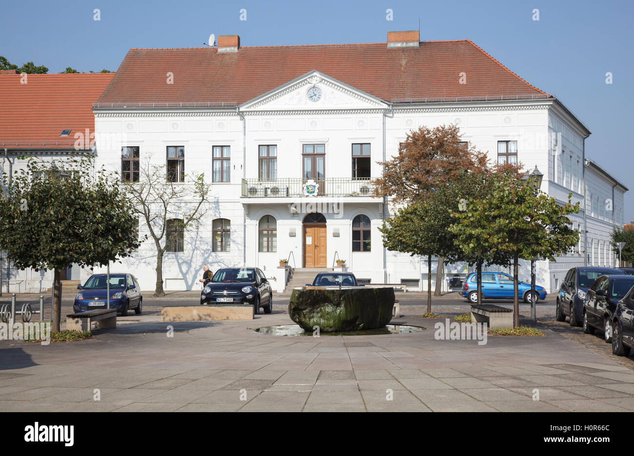 Markt Platz und das Rathaus, Kremmen, Oberhavel, Brandenburg, Deutschland Stockfoto