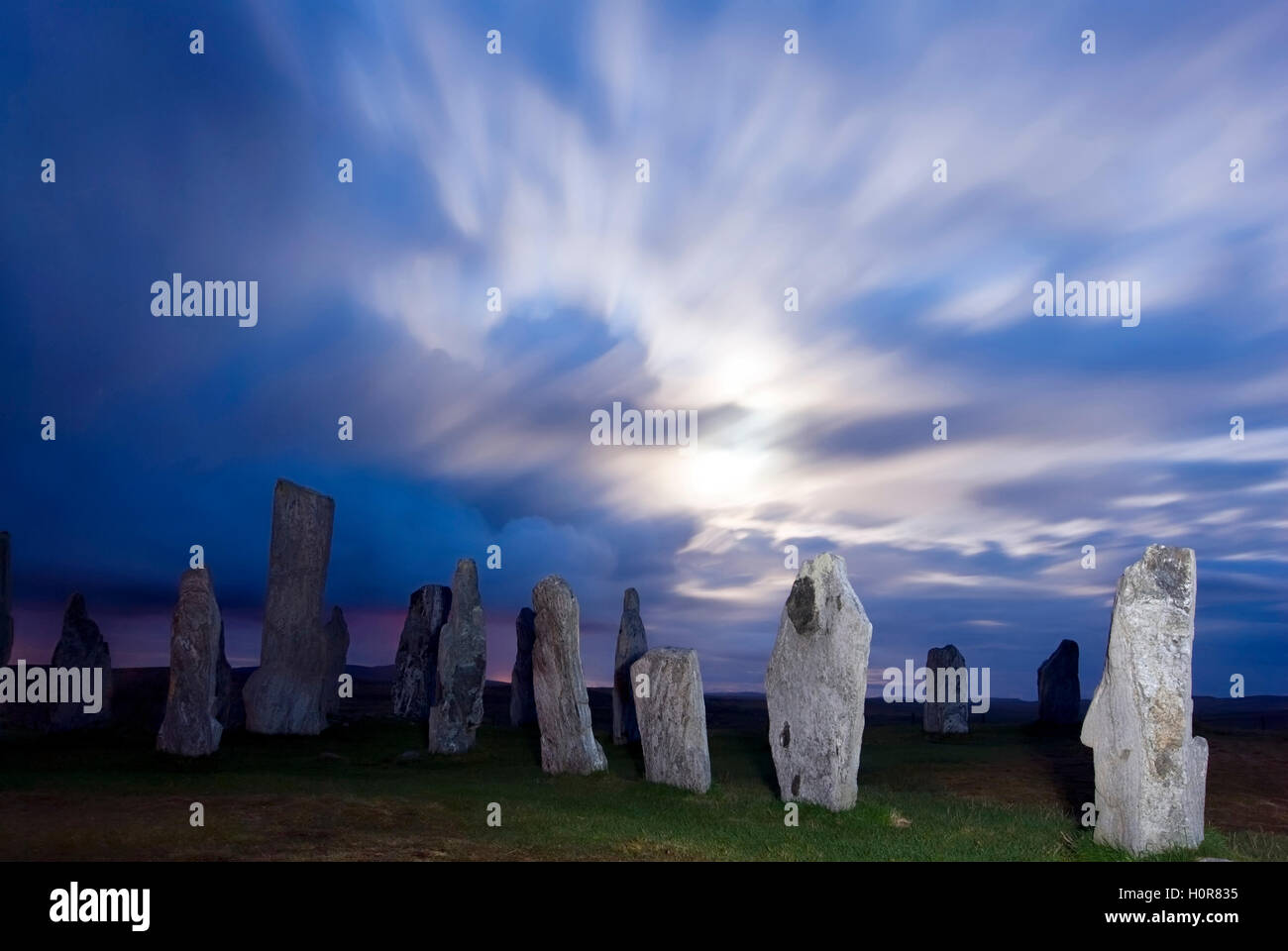 Bild CREDIT DOUG BLANE Callanish Steinkreis nachts bei Vollmond Isle of Lewis äußeren Hebriden Western Isles Schottland U Stockfoto