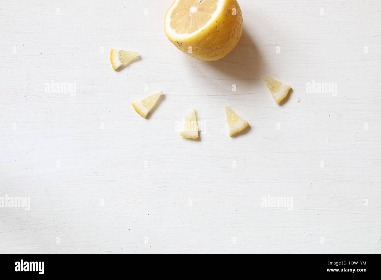 Zitrone - Sonne, Sommer oder gesunde Ernährung Idee Stockfoto