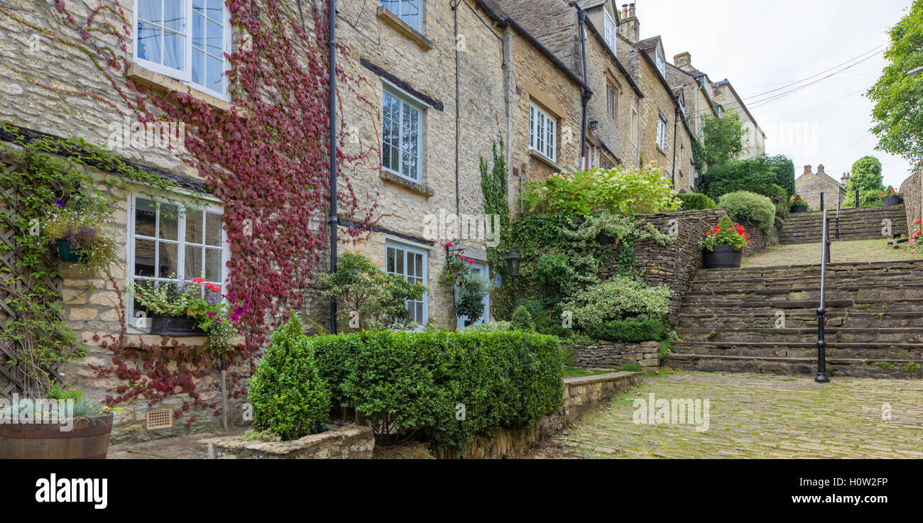 Die Splitterung Schritte in Tetbury, die Cotswolds, Gloucestershire, England, Großbritannien Stockfoto